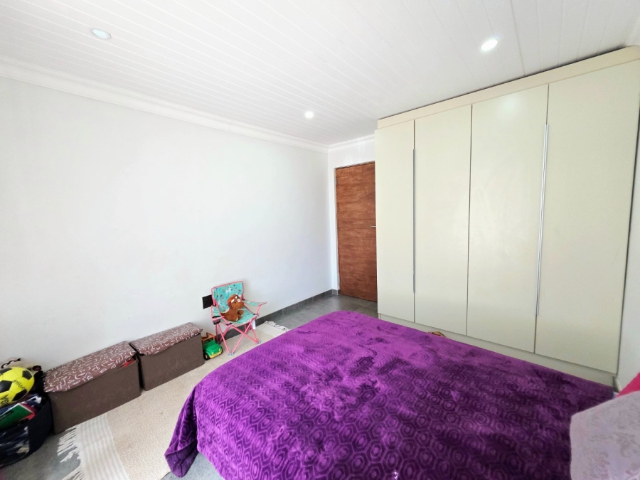 4 Bedroom Property for Sale in Generaal De Wet Free State